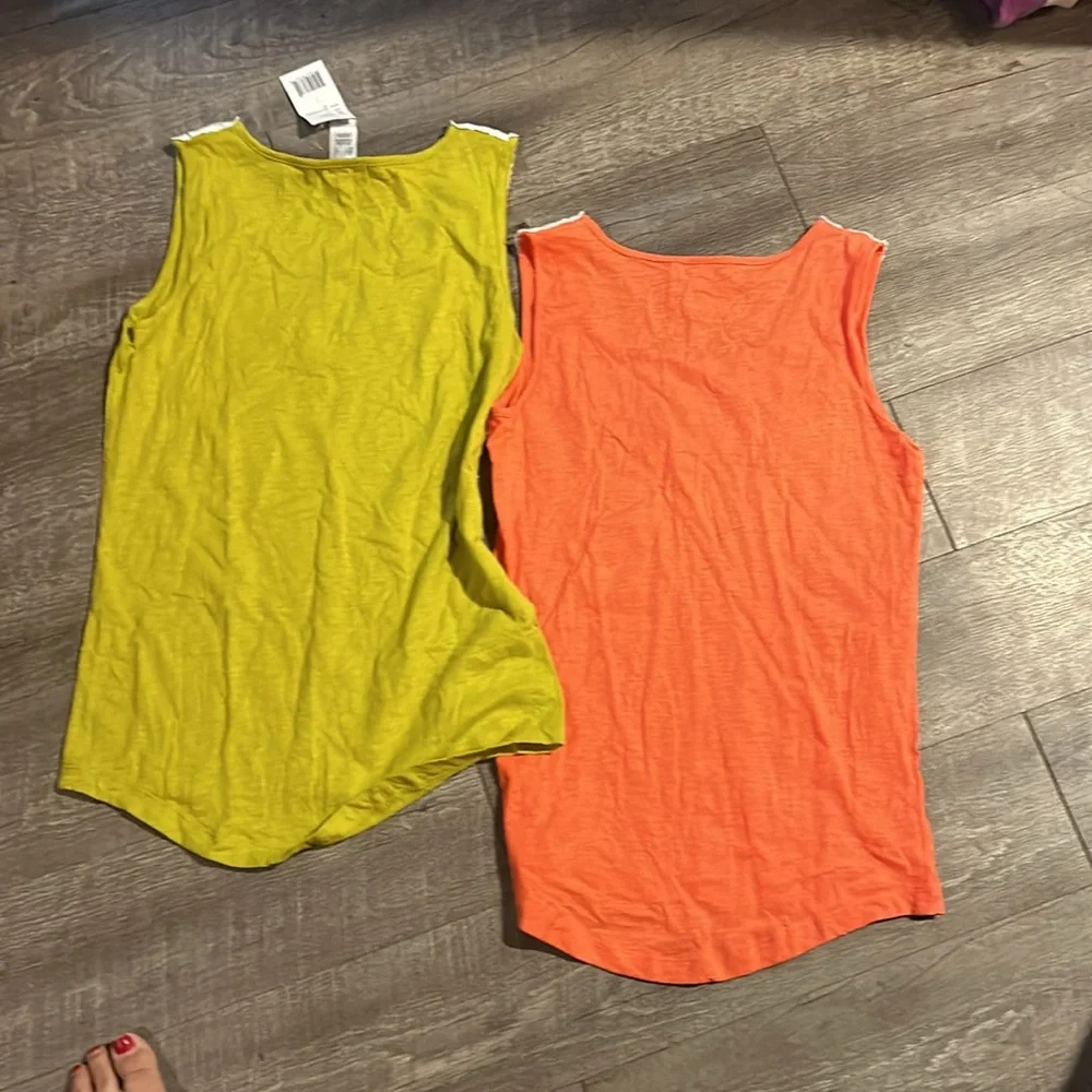 2 NWT Lizwear Lace Neck Tank Tops Green‎ and Orange Size Small - Picture 5 of 5